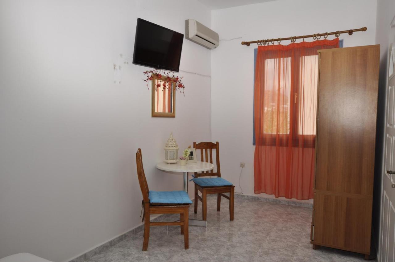 Manos Apartments Mégas Yialós-Nítes Szoba fotó